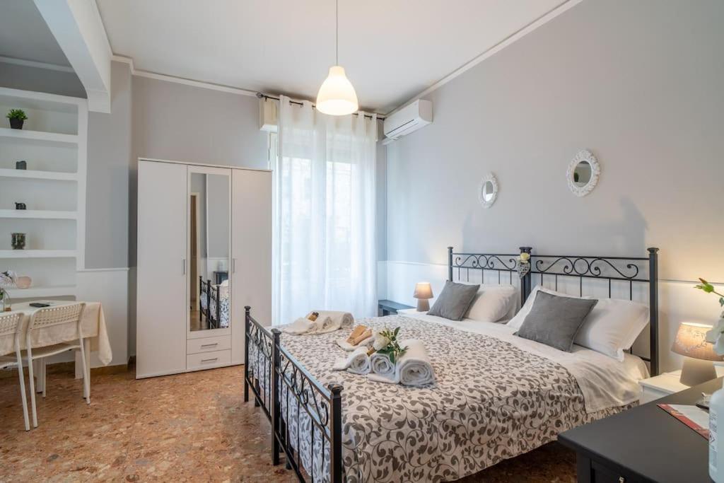 Terrazze Italiane City Center - White Apartment Verona Esterno foto